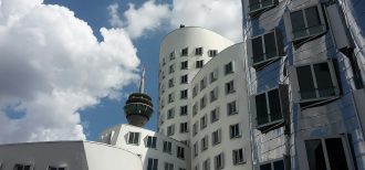 architecture-2402629_1280